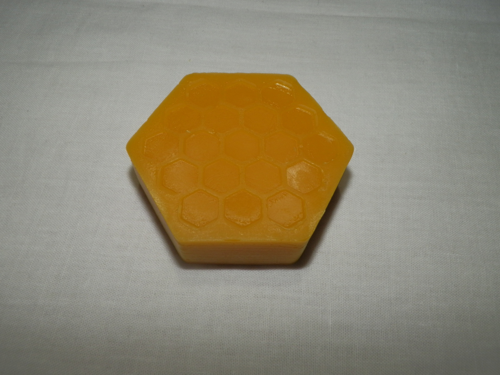 vceli-vosk-surovy-50g