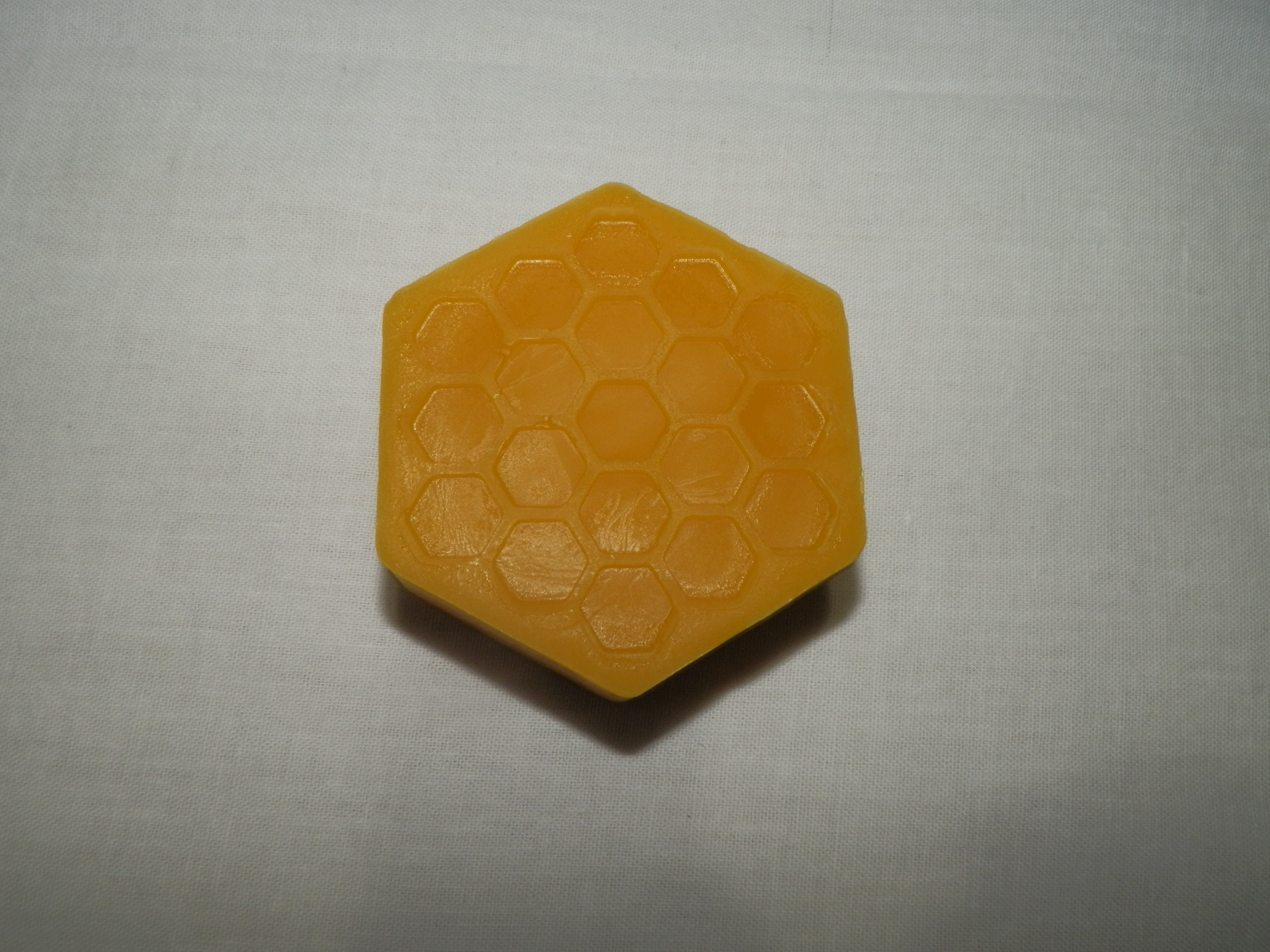 vceli-vosk-surovy-50g